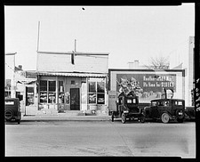 Photo:Street scene. Williston, North Dakota picture