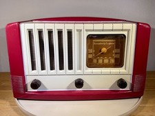 1947 Stromberg Carlson 1100-12 Maroon/Ivory Two Tone Bakelite Tube Radio, Works picture