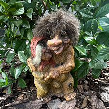 Vintage NyForm Troll #126 Norway Hugging Couple 10