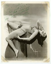 Sonia Milbourne 1947 Signed Burlesque Stripper Photo 8x10 Maurice Chicago J15902 picture