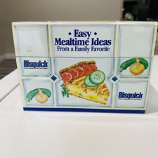 Vtg Bisquick Recipe Tim Easy Mealtime Ideas From A Family Favorite Berry Crocker picture