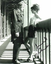 Sir Michael Caine  Film Actor  Signed Photo 10 x 8  picture