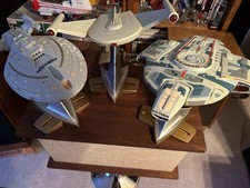 Playmates Star Trek USS Defiant, USS Voyager & Romulan Bird of Pray Spaceships picture