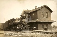 Northern Pacific depot, Victor, Montana 1910 RPPC Photo Postcard Copy picture
