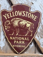 VINTAGE YELLOWSTONE PORCELAIN SIGN OLD NATIONAL PARK WYOMING BISON ARROWHEAD 12