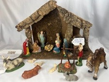 Vintage 17pc Nativity set Made In Italy Figurine W/Manger picture