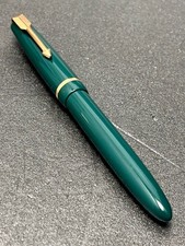 Vintage Parker Slimfold Green Fountain Pen 14K Gold Nib England 1963 Aerometric picture