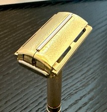Vintage 1946 Gillette Milord Tech Set/No Notched/End Caps picture