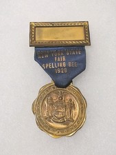 1929 COUNTY CHAMPION NEW YORK STATE FAIR SPELLING BEE AWARD MEDAL (VERY RARE) picture