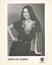 Emmylou Harris Country Music - VINTAGE Original 8x10 Press Photo picture