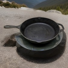 Vintage 8SK Lodge Black Cast Iron Skillet W/ Inset Heat Ring & Assist Handle USA picture