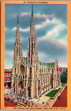 Vintage C. 1940's Busy Scene at St. Patrick's Cathedral New York NY Postcard picture