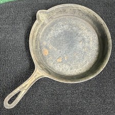Antique 1800’s Gate Mark #7 Single Pour Fancy Handle Cast Iron Skillet picture