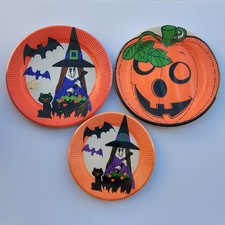 NOS Vintage 60s 70s Halloween Paper Plates Round Party Maid 3 Packages of 8 Each picture