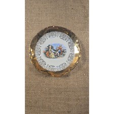 CC-1567.  Vintage  small decorative plate picture