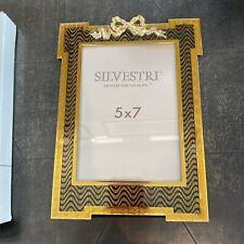VTG SILVESTRI  5 x 7 photo frame Gold And Bow. 1990. Box Included picture