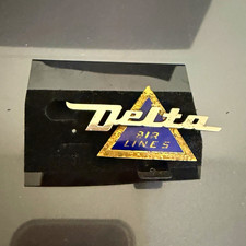 Vintage 1950s 1960s Delta AirLines Stewardess Flight Attendant Hat Badge Pinback picture