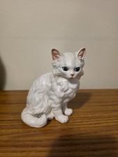 Vintage Lefton White Persian Cat Figure 1514 Blue Eyes Porcelain Japan Foil Tag picture