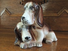 VINTAGE BASSET HOUND with PUPPY PORCELAIN FIGURINE  5