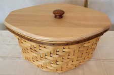 Longaberger Collectors Club Special Weaved Basket - In Perfect Condition picture