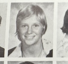 Jane Lynch High School Yearbook Thornridge Dolton IL 1976 Sophomore Year picture