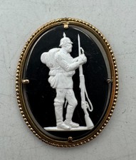 WW1 Imperial German Cameo Pendant Brooch Badge w/ Soldier Pickelhaube Bayonet picture