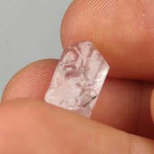 FLUORAPATITE CRYSTAL - HIGH QUALITY FROM BOYACÁ, COLOMBIA 6.15 Carats picture