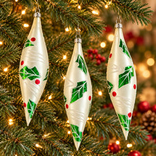 Vintage Set of 3 Ivory Holly Berry Christmas Ornaments 6” Teardrop Bradford Glit picture