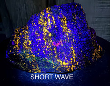 Fluorescent Sphalerite Willemite 1 lb 5.9 oz Franklin Sterling Hill NJ UV picture