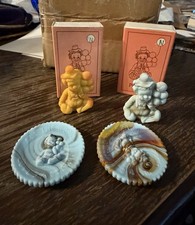 Two Mosser Glass Clown Peewee Plates And 2 Peewee Clown ‘N & ‘End Preowned 1980s picture