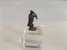 VINTAGE HTF 1920'S EARLY CRACKER JACK METAL BEAR PLAYING A TRUMPET PRIZE RARE  picture