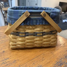 1998 Longaberger Collectors Club Collector's Edition Plaid Two Handle Basket picture