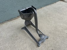 Vintage WEAR-EVER Cast Aluminum Fruit Juicer. Made in USA picture