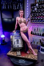 Leia and R2 1/6 Scale Resin Kit - Unpainted DIY Figure (Custom Scales Available) picture