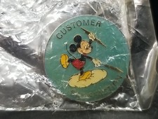 WDW Cast Member Pin Reedy Creek Customer Satisfaction Lighting Bolt Mickey NOS picture