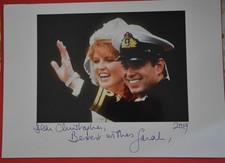 Sarah Ferguson, Duchess of York Authentic Autograph 2019 Wedding Photo picture