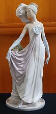 Retired Lladro Socialite of the 20's Woman Figurine #5283 Excellent Condition  picture
