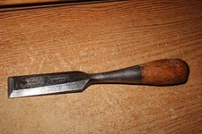 Vintage Stanley Everlasting  1`” Bevel Edge Chisel. pat. # 1493176. picture