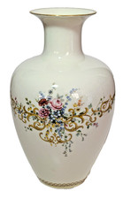 Lenox Queen's Garden Vase 9.5