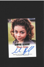 MODERN FAMILY Sarah Hyland Auto 1ST ONLY Leaf Vampire Academy Autograph LEGO DC picture