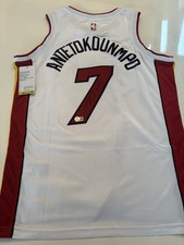 🔥🏀 Giannis Antetokounmpo, Autographed Miami Heat Jersey, Beckett COA🏀🔥 picture