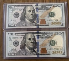 2025  $100 Donald Trump Signature Printed On Notes Uncirculated Consecutive Seri picture