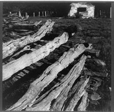 Photo:North Central Arkansas US 62 1938 Split-Log Fence Roadside picture