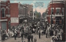 Five Points Elm Street Trenton Missouri MO Crowd Storefront Kress 1911 Postcard picture