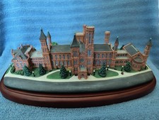 Danbury Mint Smithsonian Castle 12