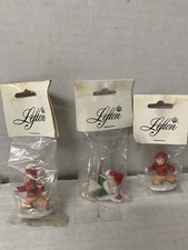 (x3)-Vintage Lefton Christmas Village Figurines Geo Z Lefton Colonial People-C picture