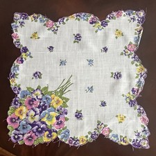 VTG Floral Hankie Colorful Pansies on White Cotton Scalloped Edge 13