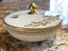 Vintage Lenox Porcelain Trinket Ring Box W/ Lid Queen's Garden Floral USA picture