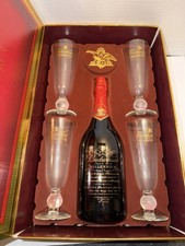 Budweiser Millennium Limited Edition 2000 Bottle & Four Glass Set Original Box picture