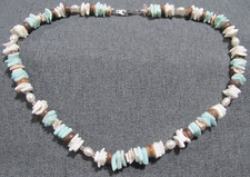 Vintage dyed shell, freshwater pearl & tiny glass beaded collar necklace picture